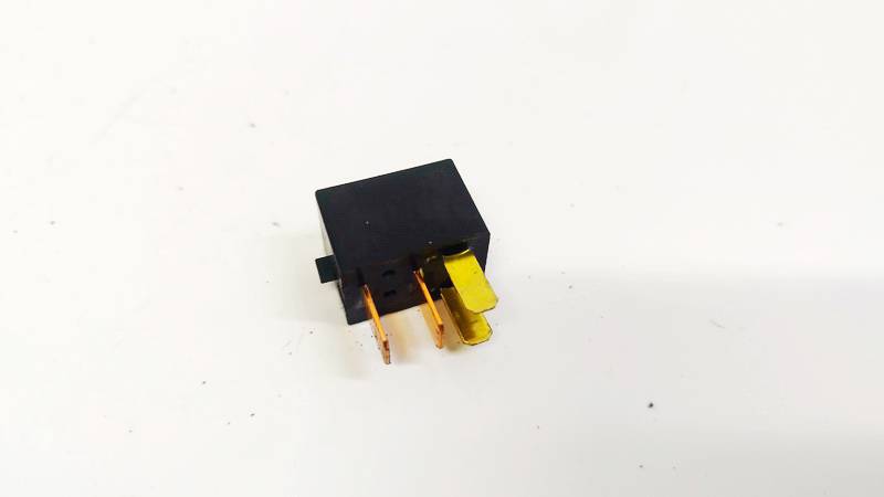 G8HLH71 Honda CR-V 2008 Relay module