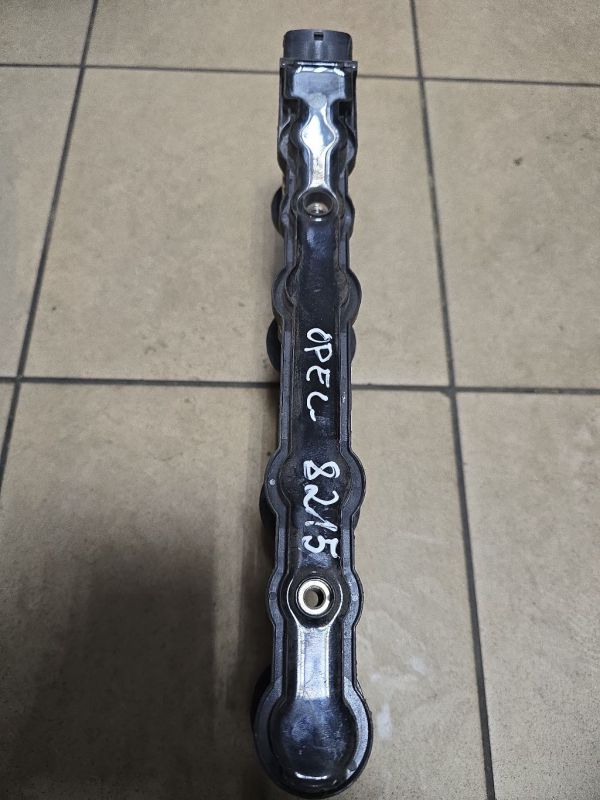 CE20009 Opel Zafira 2006 Cewka zapłonowa