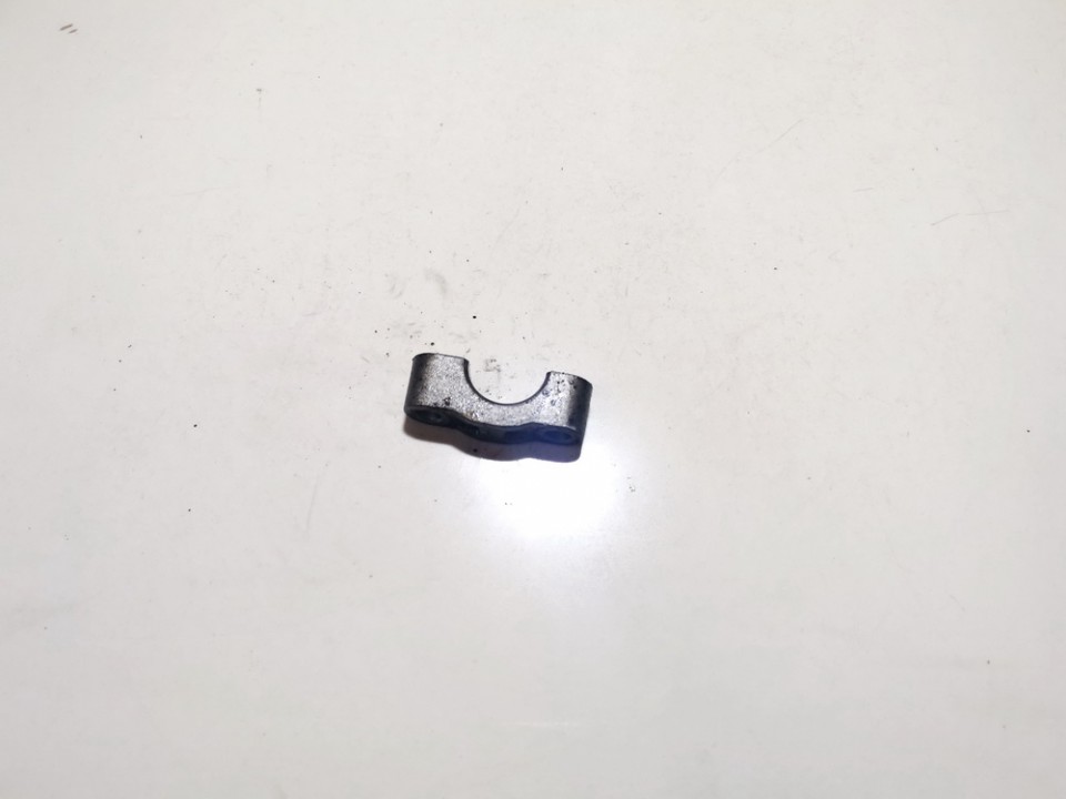 Kia Sorento 2004 Intake Cam Camshaft Cap - Thumbnail 3