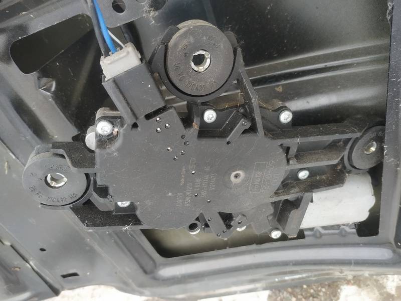 0390201210 Ford Galaxy 2013 Galinio lango valytuvu varikliukas G.