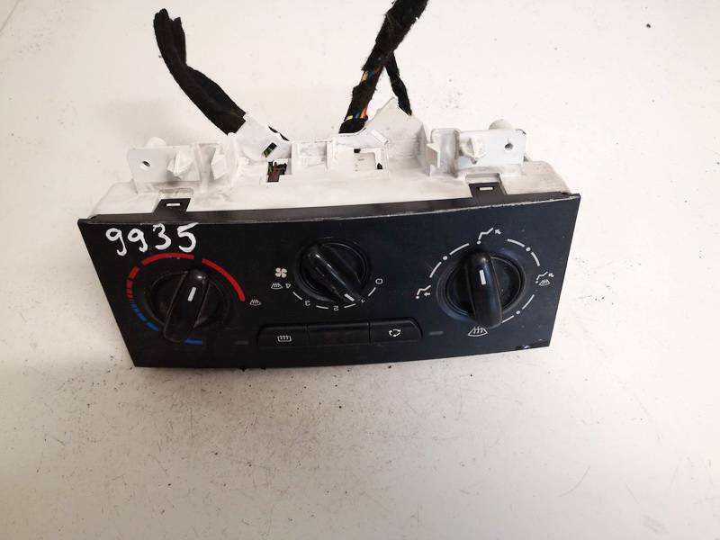 1400153280 Citroen Berlingo 2009 Ilmastoinnin ohjaus