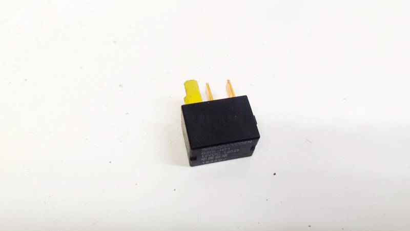 G8HLH71 Honda CR-V 2008 Relay module - Thumbnail 3