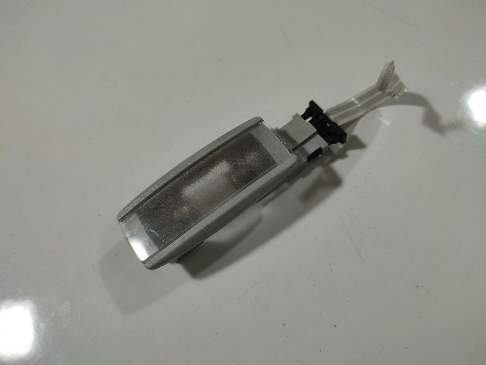 1K0947109 Audi A4 2000 Lampka wnętrza