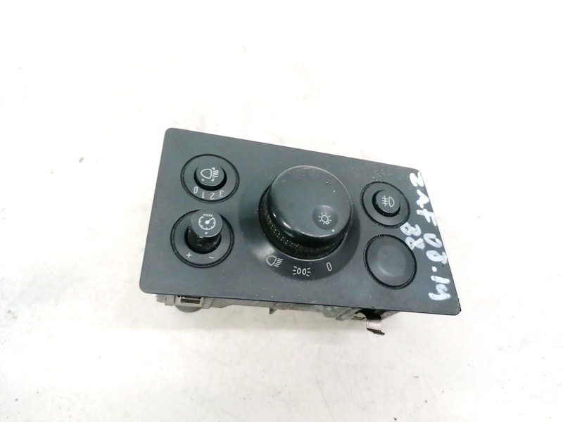 LK04060130 Opel Zafira 2007 Jungiklis sviesu ijungimo