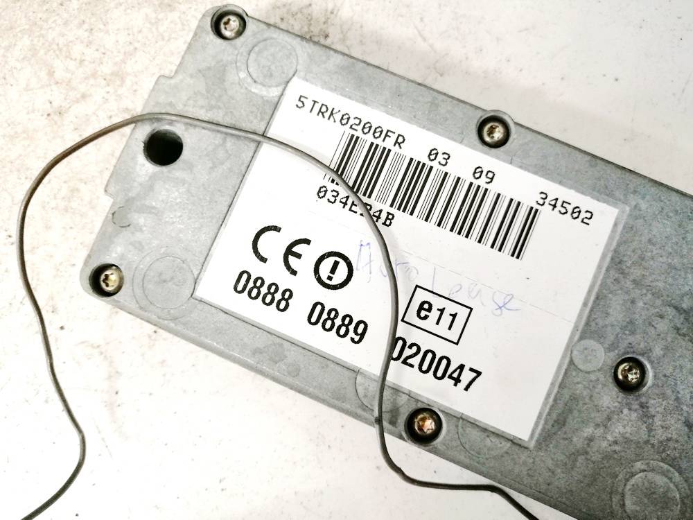 08880889020047 BMW X5 2004 Kiti kompiuteriai - Thumbnail 3