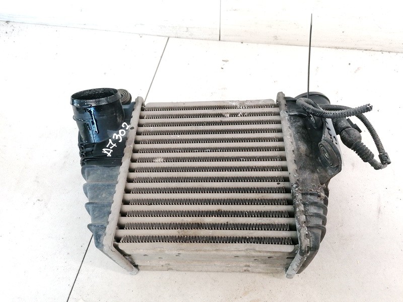 1J0145803F Seat Leon 2000 Interkulera radiators