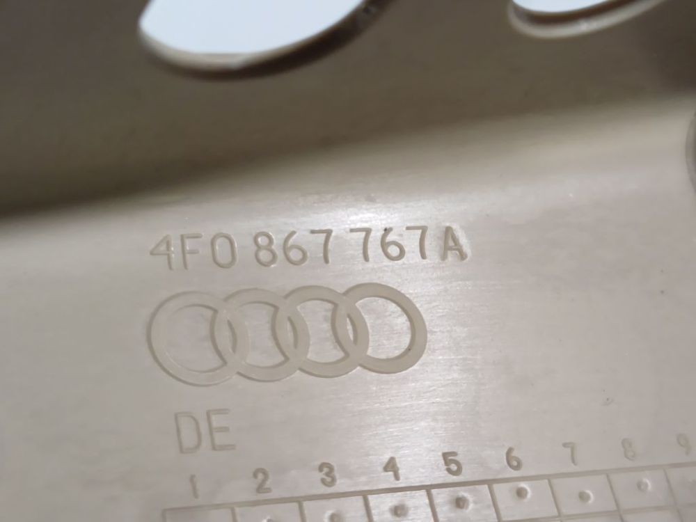 4F0867767A Audi A6 2006 Listwa wykończeniowa progowa wewnętrzna - PRZEDNIE LEWE - Thumbnail 4