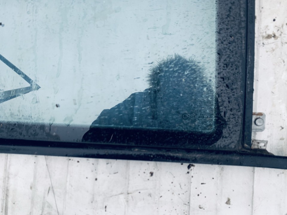 Audi A3 1997 Corner quarter window glass - REAR RIGHT - Thumbnail 2