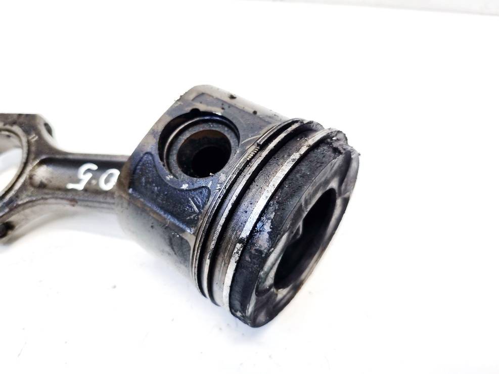 BMW 1-Series 2006 Piston and Conrod (Connecting rod) - Thumbnail 2