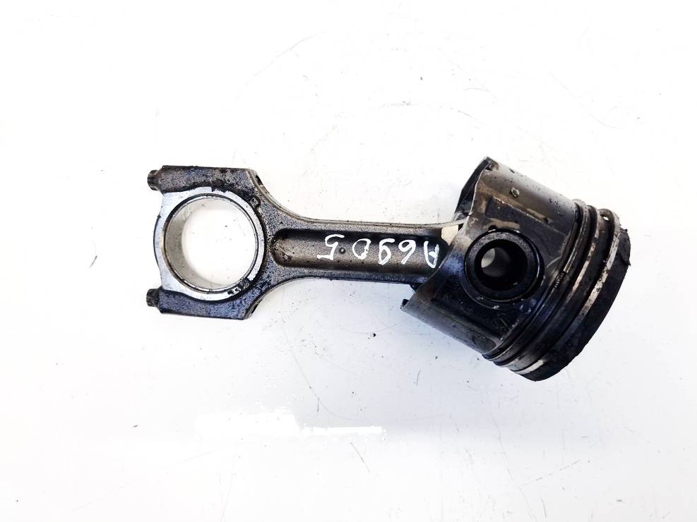 BMW 1-Series 2006 Piston and Conrod (Connecting rod)