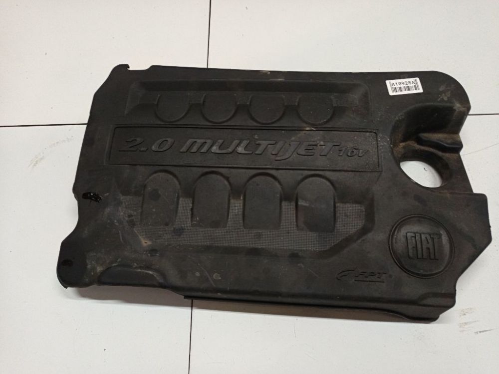 Fiat Doblo 2010 Motora dekoratīvā aizsardzība