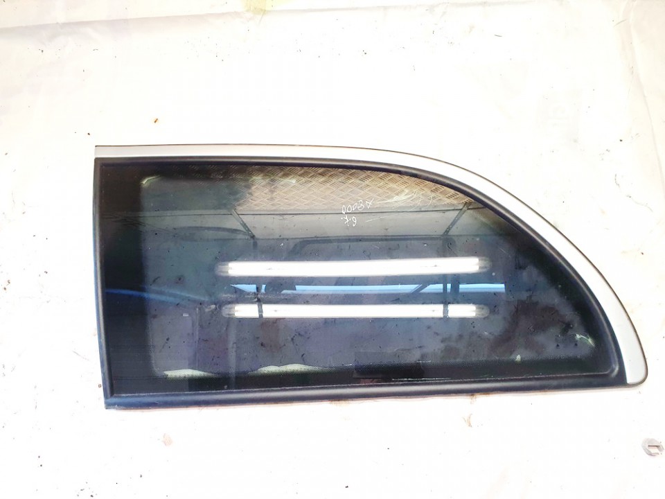 Skoda Octavia 2000 Corner quarter window glass - REAR LEFT