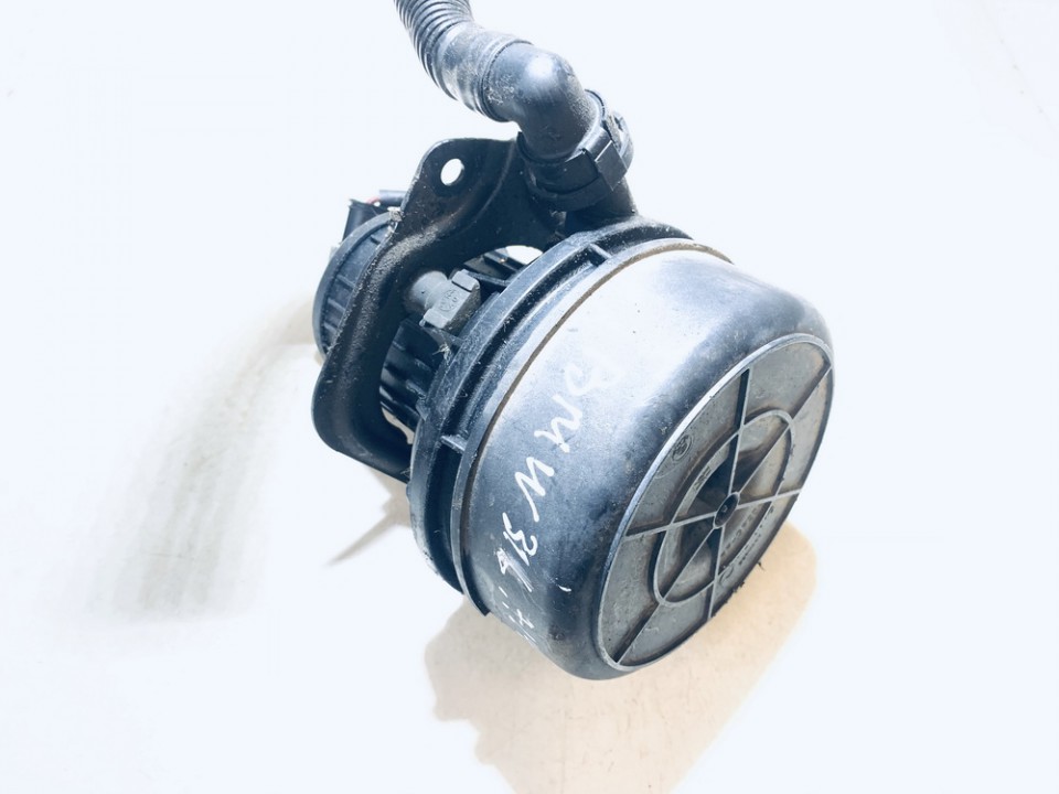 72812402 BMW 3-Series 2002 Pompa powietrza