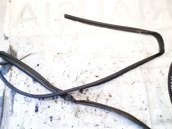 6815100010 Toyota Yaris 2002 Duru Guma P.K. - Thumbnail 3