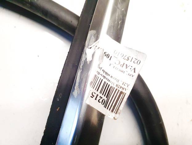 Mercedes-Benz CLS-CLASS 2007 Listwa szyby drzwi - TYLNE PRAWE - Thumbnail 2