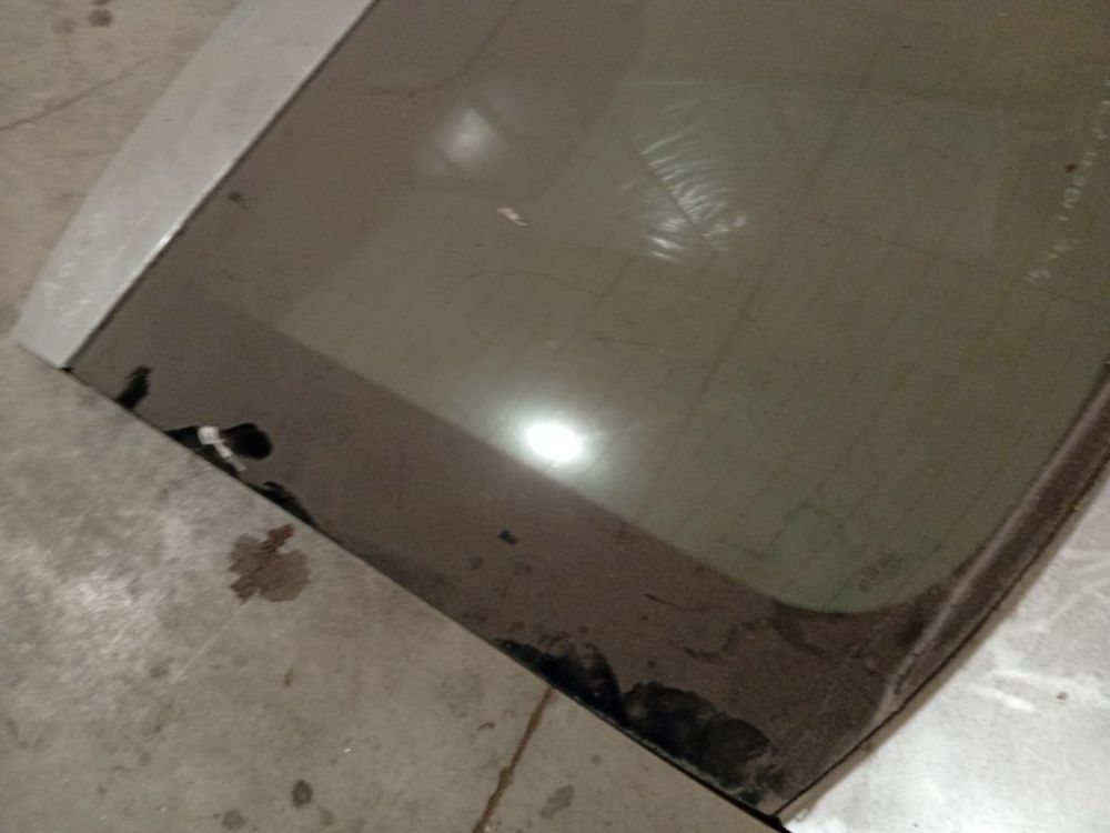 Ford Mondeo 2002 Window - REAR - Thumbnail 2