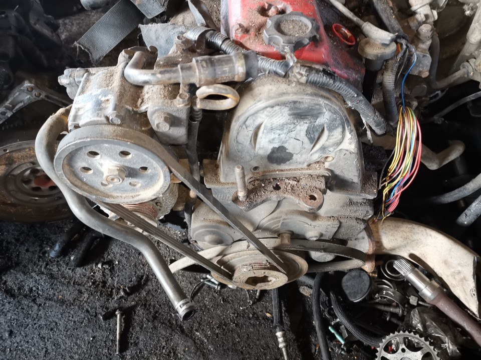 F20Z2 Honda Accord 1993 Engine