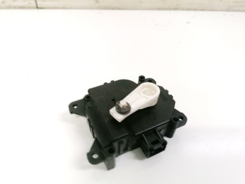 MF1138002810PLS Toyota Avensis 2009 Lämmittimen läppämotor - Thumbnail 3