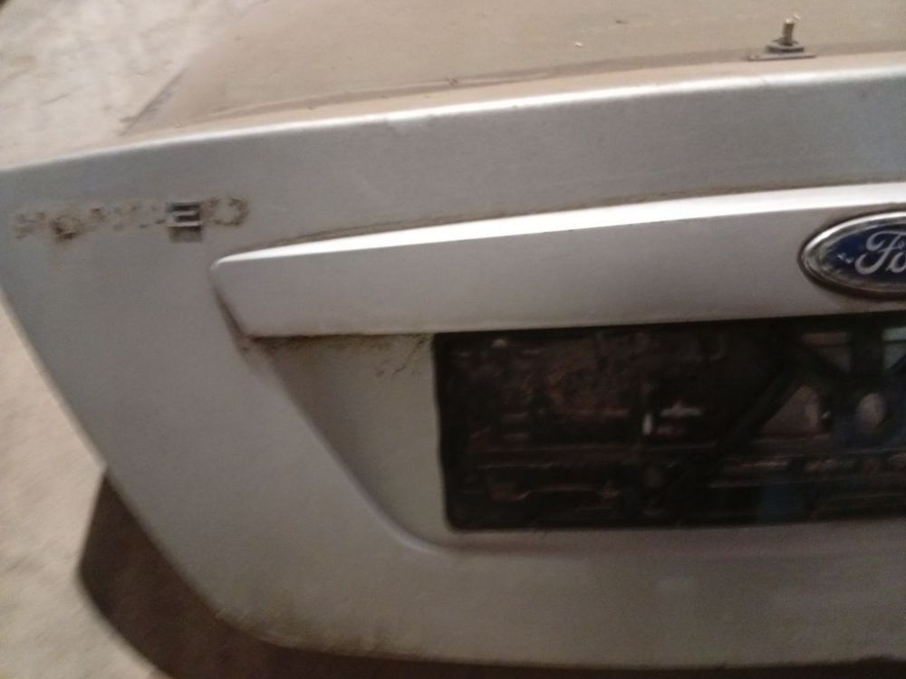 Ford Mondeo 2002 Door handle tailgate boot trim strip cover - REAR - Thumbnail 2