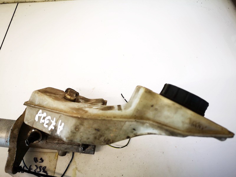 03350886441 03.35088644.1 Brake Master Cylinder Reservoir Mazda 3 2004