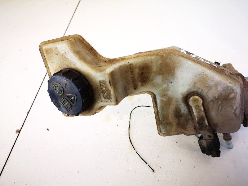 03350886441 03.35088644.1 Brake Master Cylinder Reservoir Mazda 3 2004