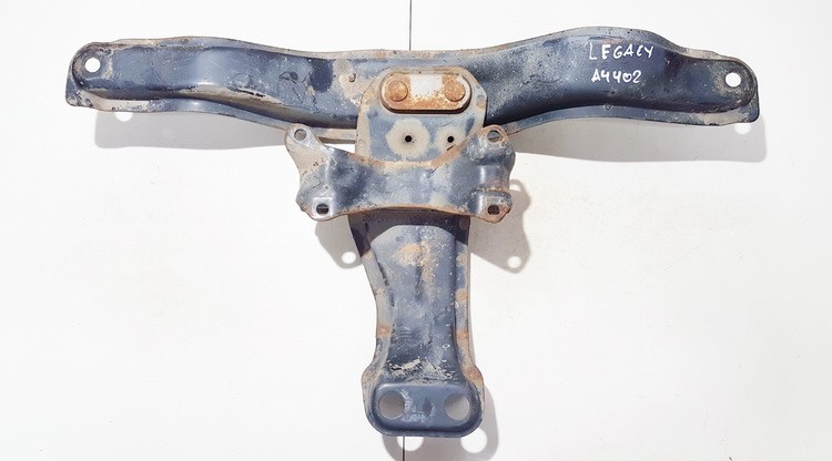 Subaru Legacy 2009 Traversas-Tiltas G.