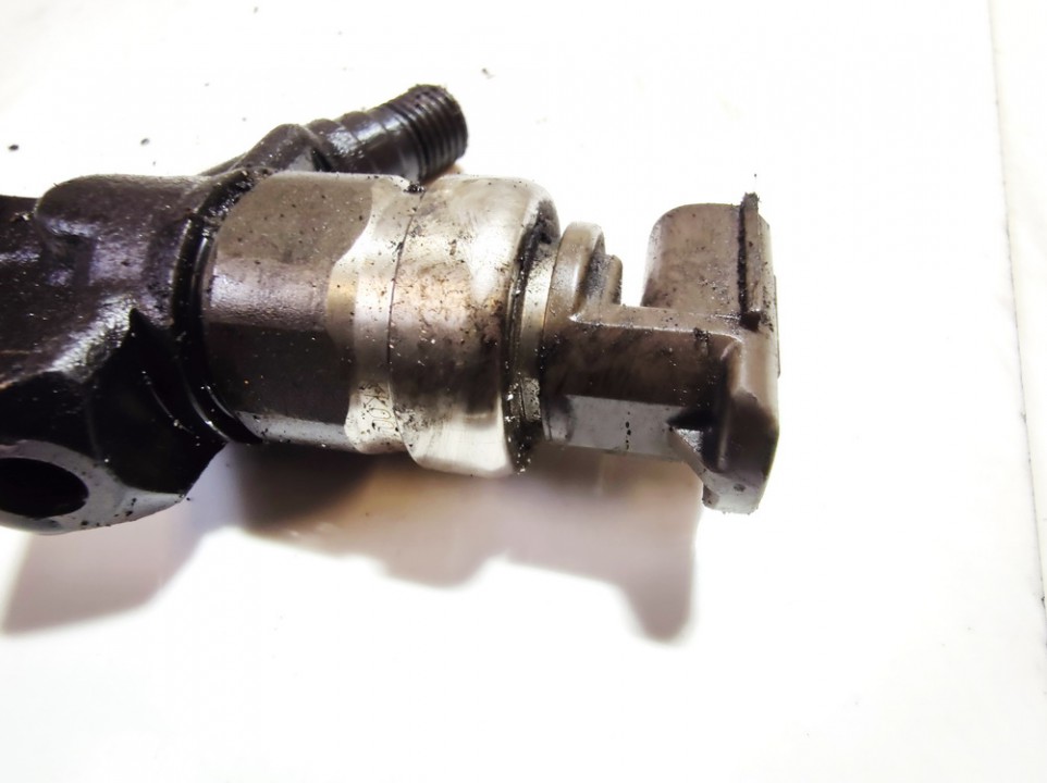 16613AA020 Subaru Legacy 2009 Kuro purkstukas (forsunke) - Thumbnail 2