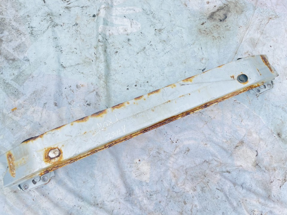 Toyota Avensis Verso 2005 Bamperio balkis (sutvirtinimas) P.