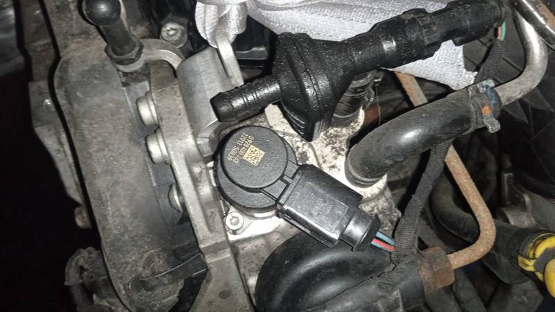 03L130755D Volkswagen Touran 2014 High Pressure Injection Pump