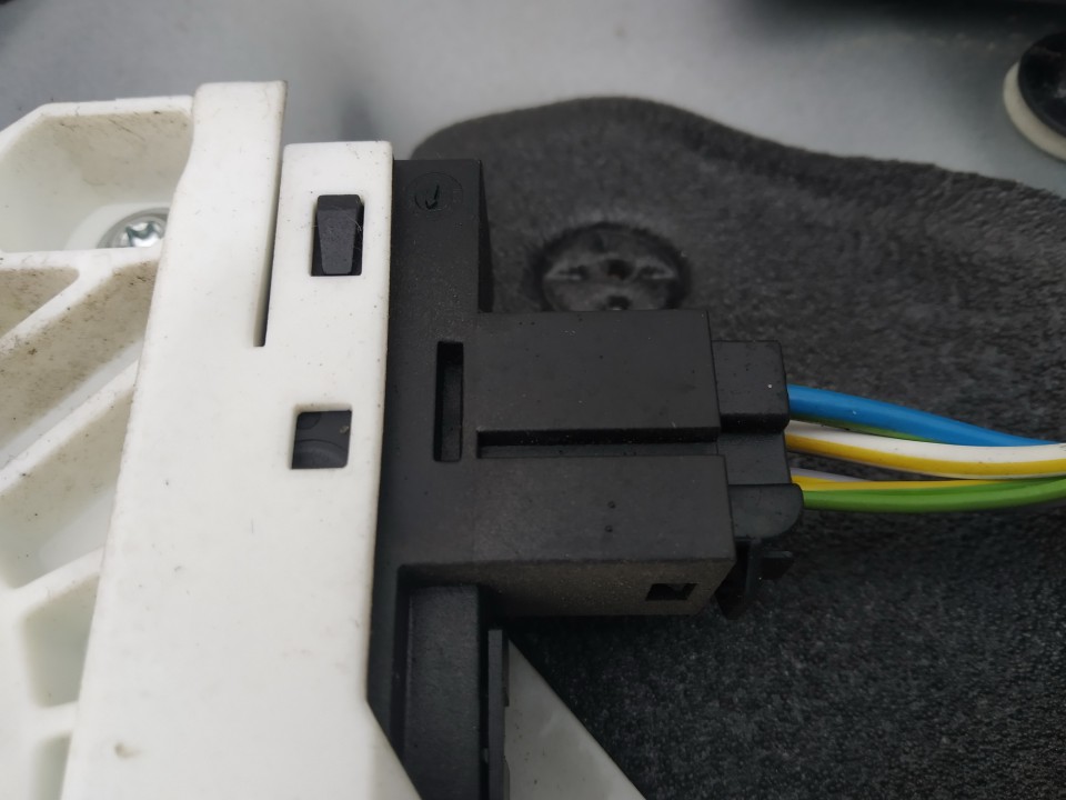 4F0859801C Audi A6 2007 Window Motor - REAR LEFT - Thumbnail 2