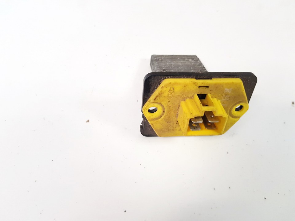 used used Heater Resistor (Heater Blower Motor Resistor) Kia Sorento 2002 3.5L EIS01270763