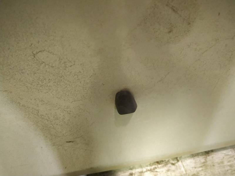 UYSED Dodge Caliber 2007 Windscreen Washer Fluid Jet