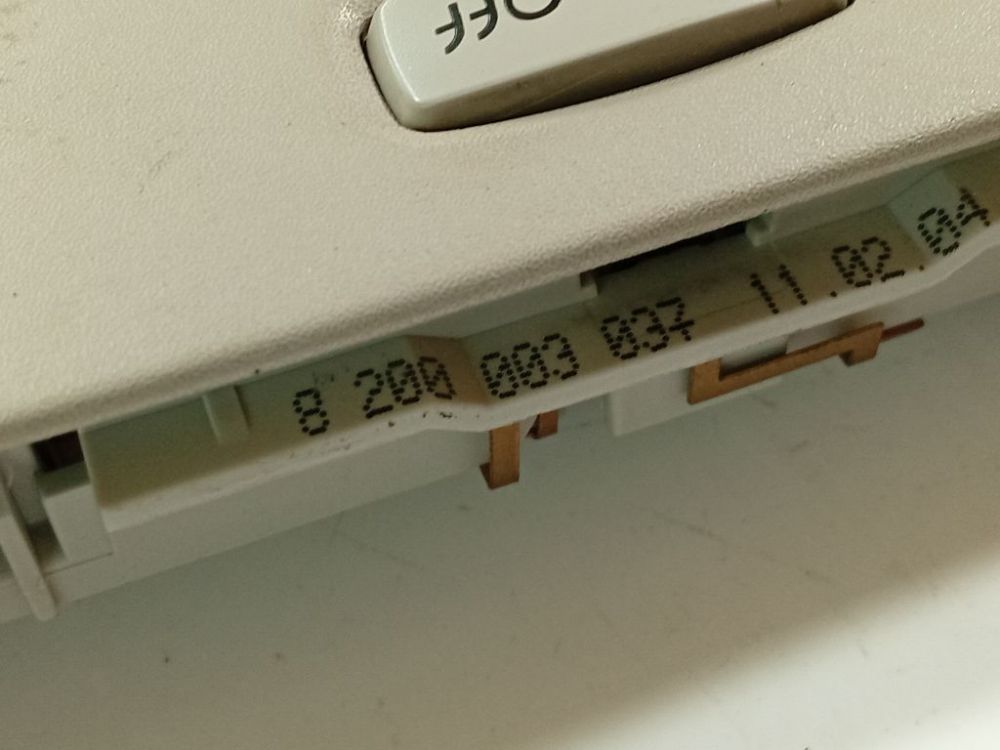 8200003037 Renault Espace 2004 Interior Light - FRONT - Thumbnail 4