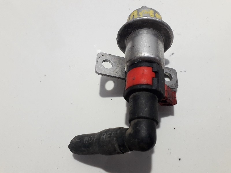 0280160599 98MF9C968BB FUEL RAIL HIGH PRESSURE SENSOR Ford Fiesta 2004