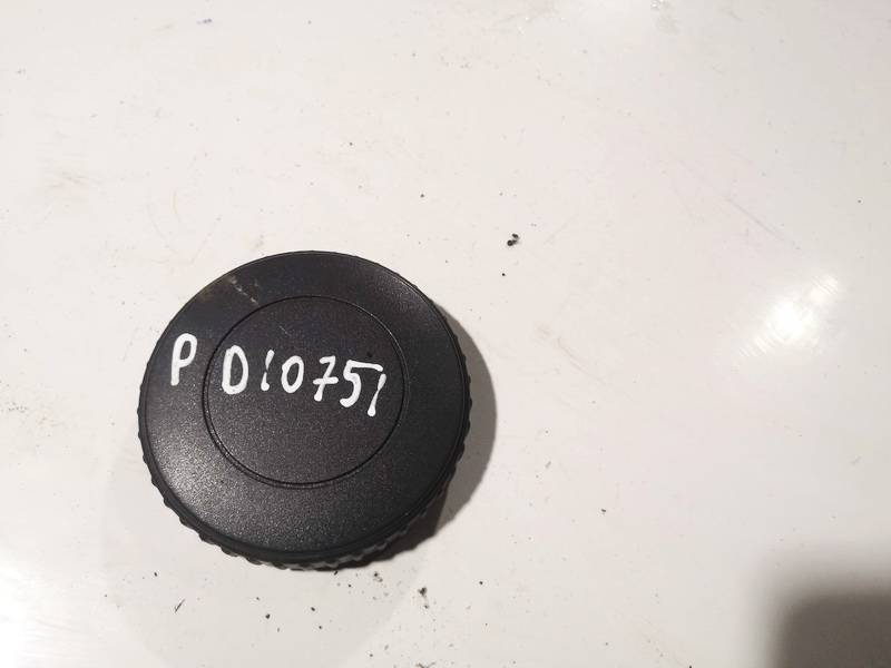 1J0881671H Volkswagen Golf Plus 2006 PLASTICOS-Otros repuestos del interior