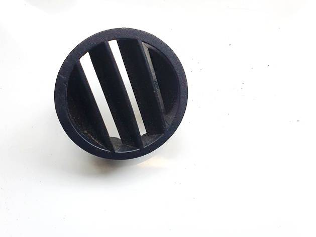 Toyota Avensis 2007 Wloty powietrza do kabiny