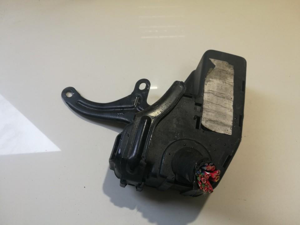 9128576 Volvo S70 1998 Sulakerasia - Thumbnail 2