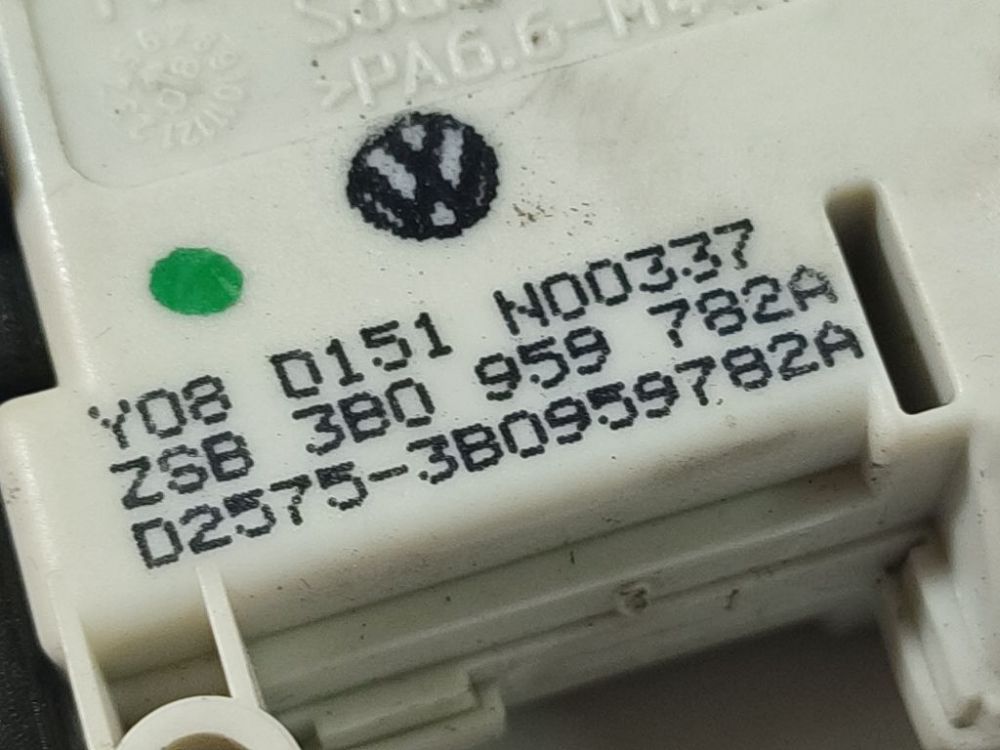 Y080151N00337 Audi A6 2008 Fuel Flap Motor - Thumbnail 4