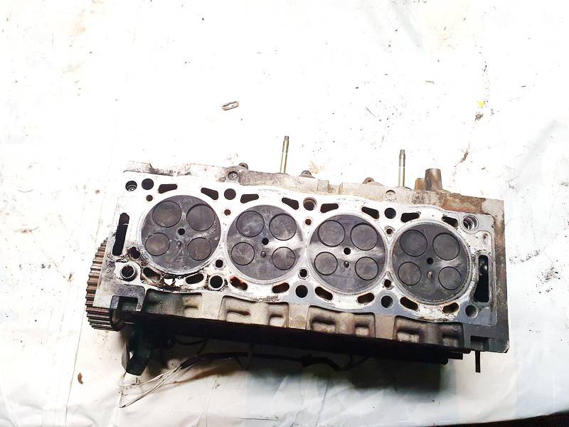 9641752610 Volvo V50 2004 Variklio galvute