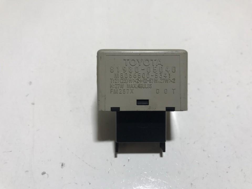 8198005040 Toyota Corolla Verso 2006 Relay module