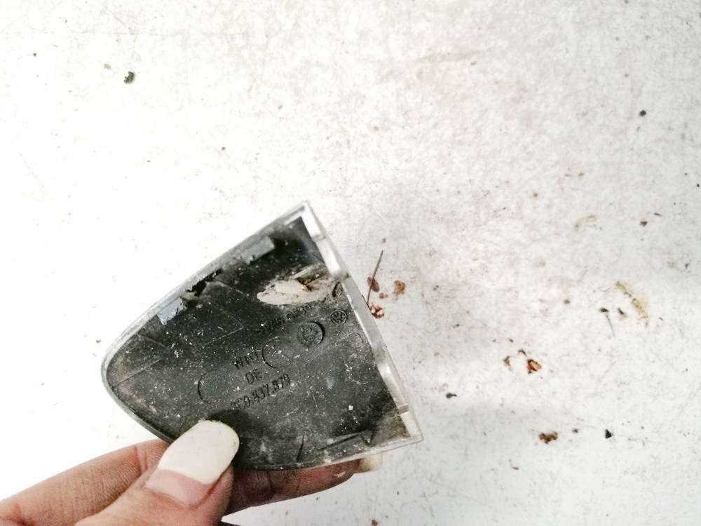 3C0837879 Volkswagen Passat 2008 cache serrure - Thumbnail 3