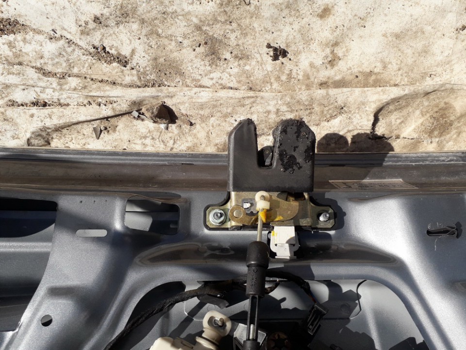 UISED Audi A6 1998 Trunk Lid Lock Latch - REAR - Thumbnail 2