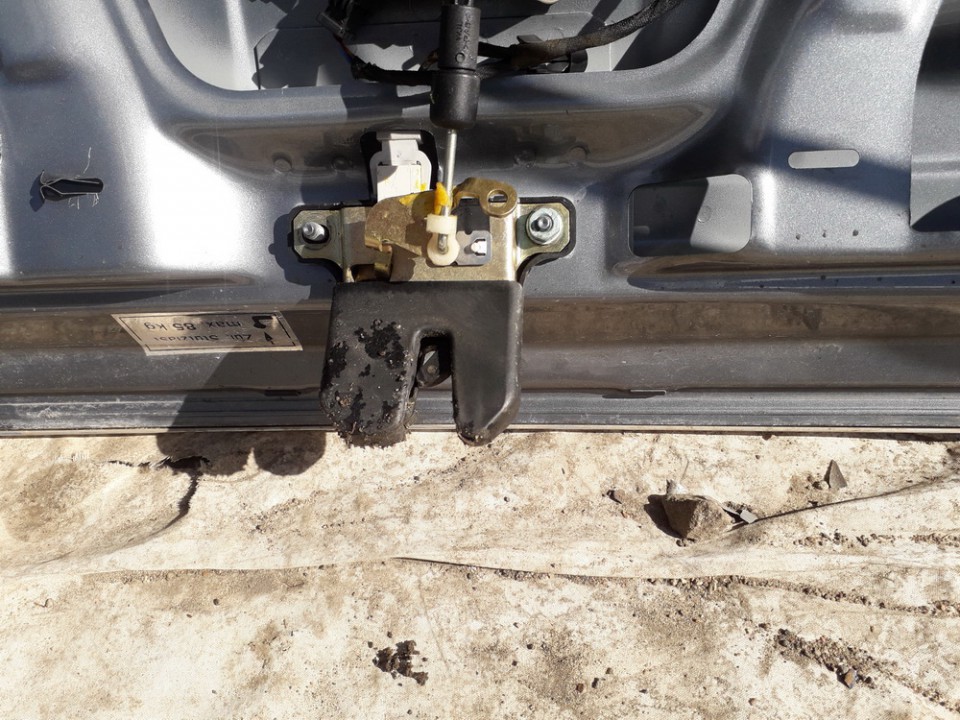 UISED Audi A6 1998 Trunk Lid Lock Latch - REAR - Thumbnail 3