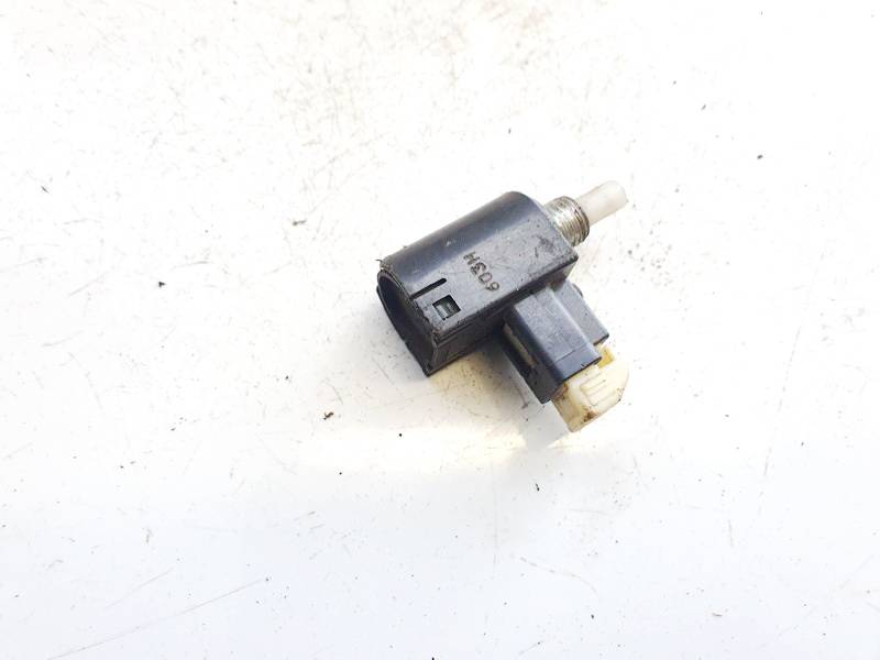 CV591 Skoda Superb 2006 Brake Light Switch (sensor) - Switch (Pedal Contact) - Thumbnail 3