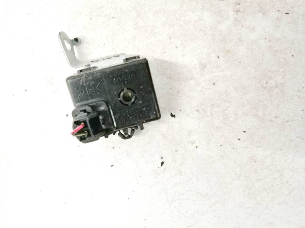 8665013010 Toyota Avensis 2004 Anderen Computern - Thumbnail 3