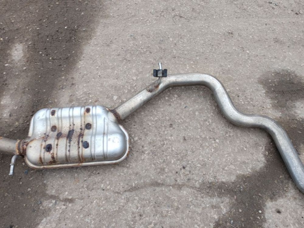 Skoda Superb 2010 Izpūtējs - Thumbnail 4