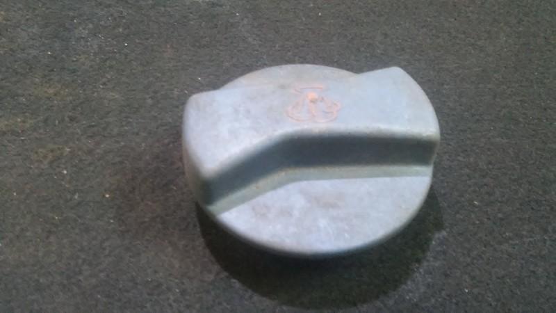 1J0121321B Audi A4 1997 Engine Coolant Expansion Tank Cap, Radiator Cap, Reservoir cap