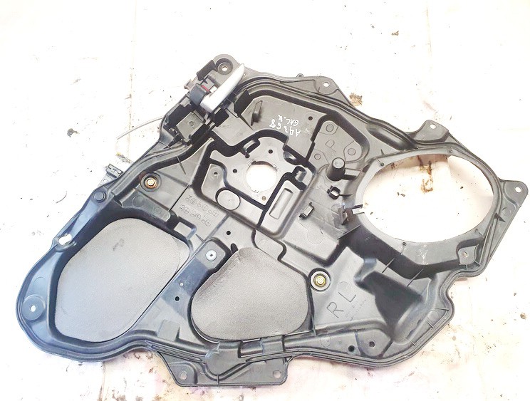 BP4K7397X Mazda 3 2005 Podnośnik szyby drzwi - TYLNE LEWE