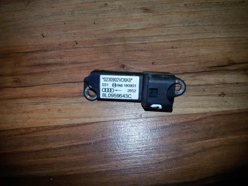 8L0959643C Audi A3 2001 Srs Airbag crash sensor