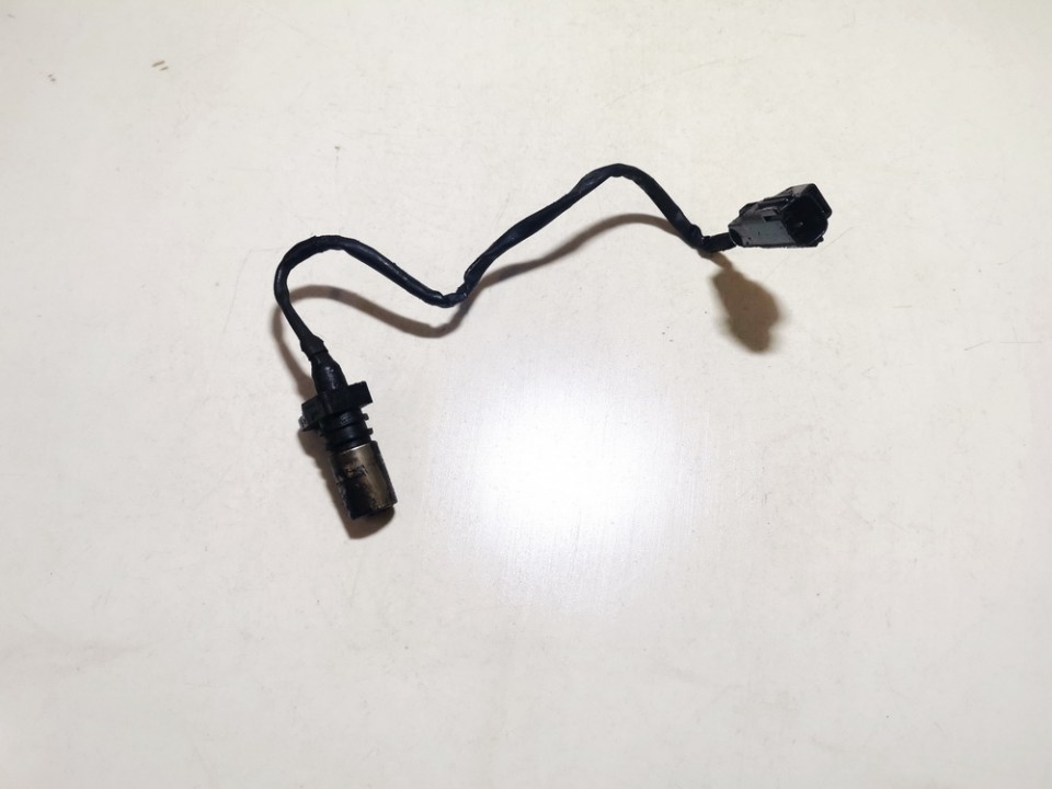 1275599 Volvo V70 2002 Apatinis holo daviklis